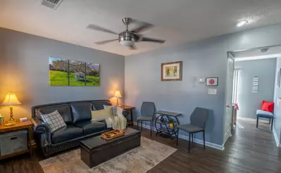 B520 Applewagon Get-away