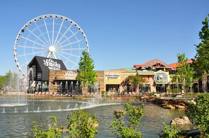 shops and fountain at The Island in Pigeon Forge