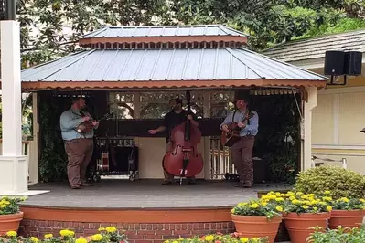 outdoor concert at Dollywood in Pigeon Forge