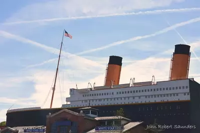 outside of the titanic museum in pigeon forge