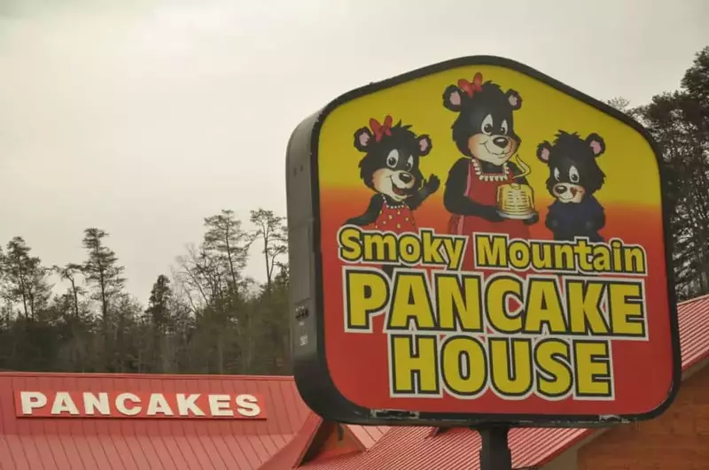 smoky mountain pancake house