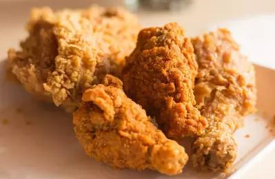 plate of fried chicken