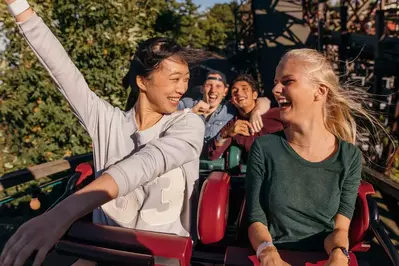 friends-on-roller-coaster