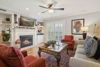 Heartland Retreat living room