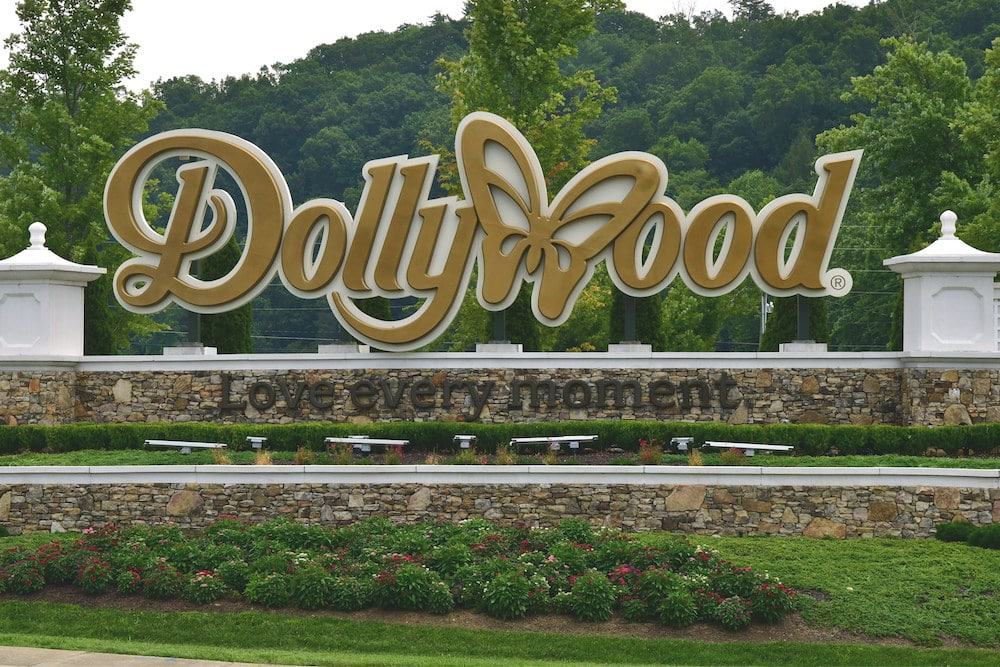 6 Fun Things to Do at Dollywood Besides Rides