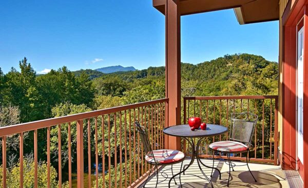balcony overlooking river and mountain views at Appleview River Resort
